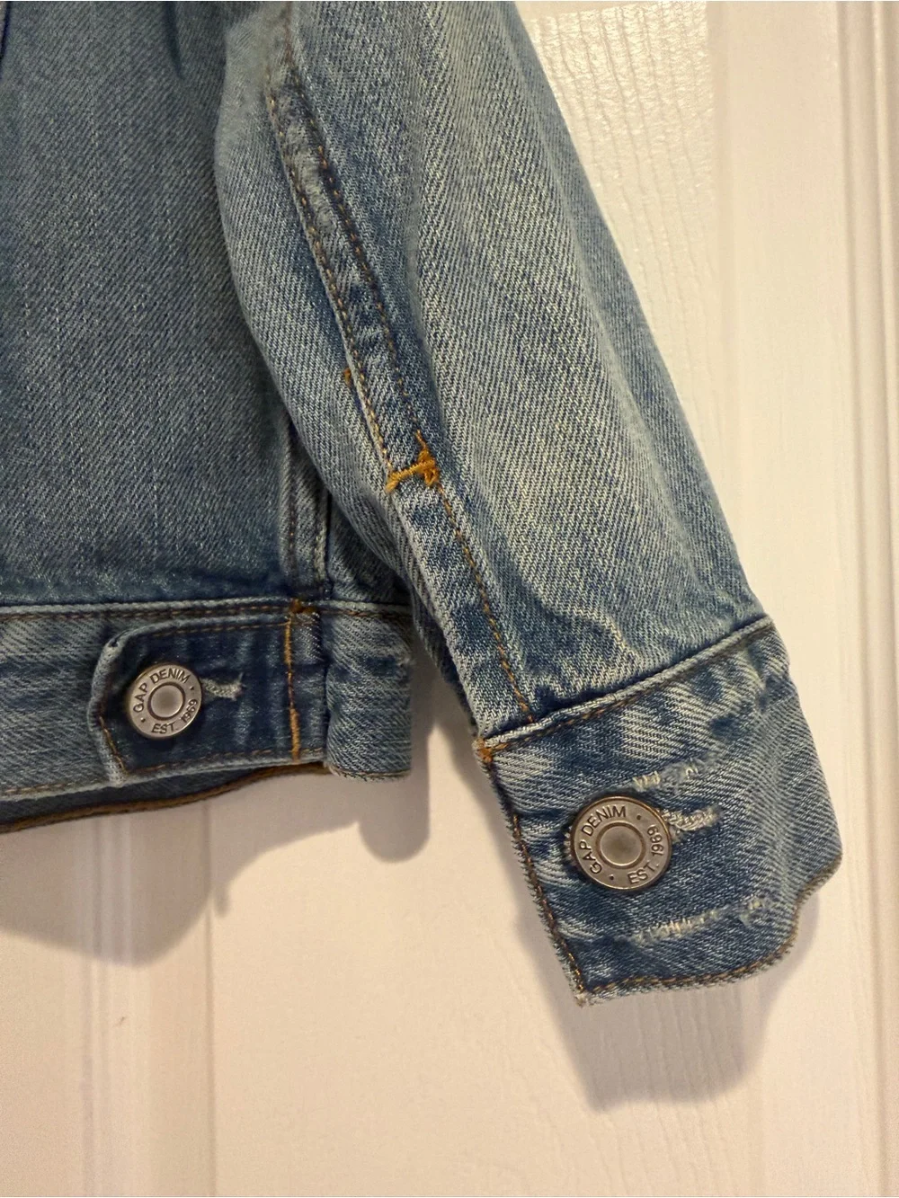 GAP Boys 4T Denim Jacket Light Wash Distressed Trucker Jean Jacket